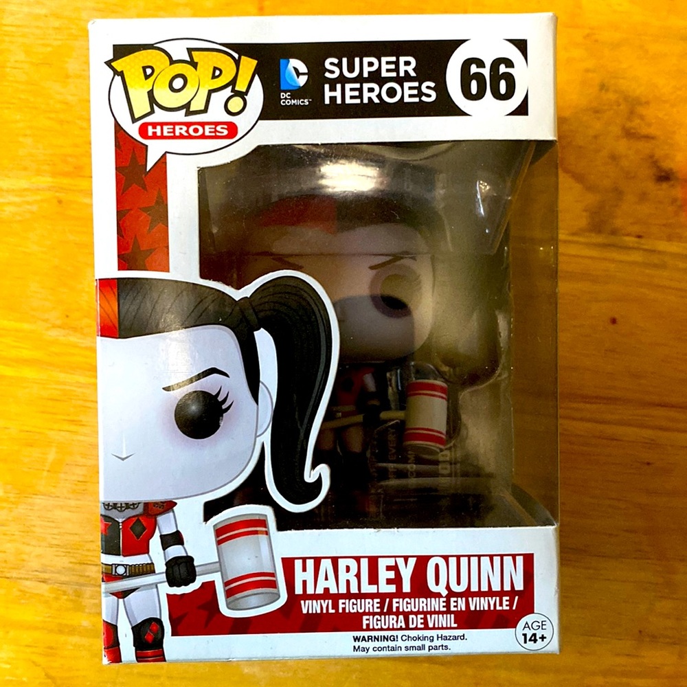 Harley Quinn POP! super heroes vinyl figure